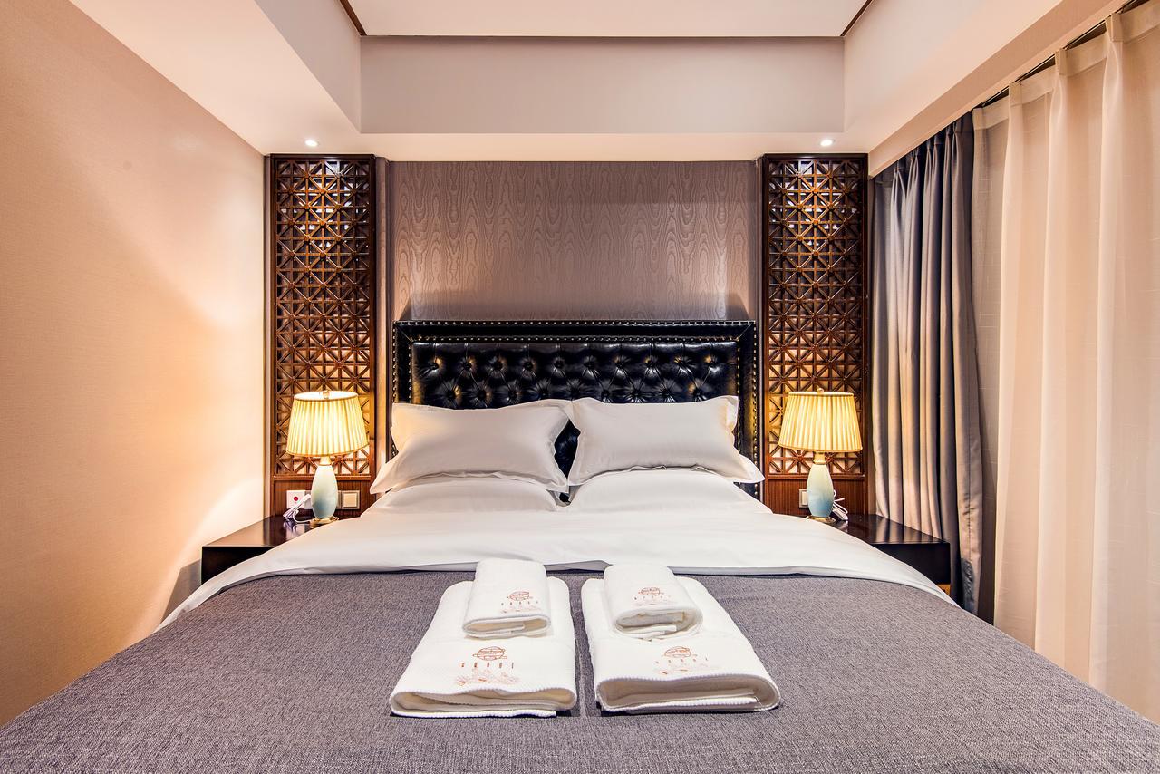 Chengdu Cloud Service Apartment Chunxi Taikoo Branch ภายนอก รูปภาพ