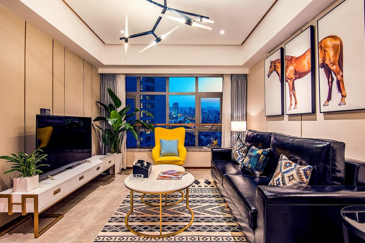 Chengdu Cloud Service Apartment Chunxi Taikoo Branch ภายนอก รูปภาพ